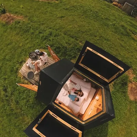 Gospodarstwo agroturystyczne La Tiny House De L'ouchette Bregy